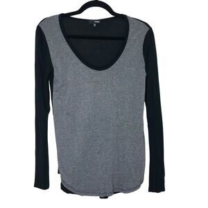 Aritzia Wilfred Free XXSmall 2XS Color Block Long Sleeve Tee Top Gray Black